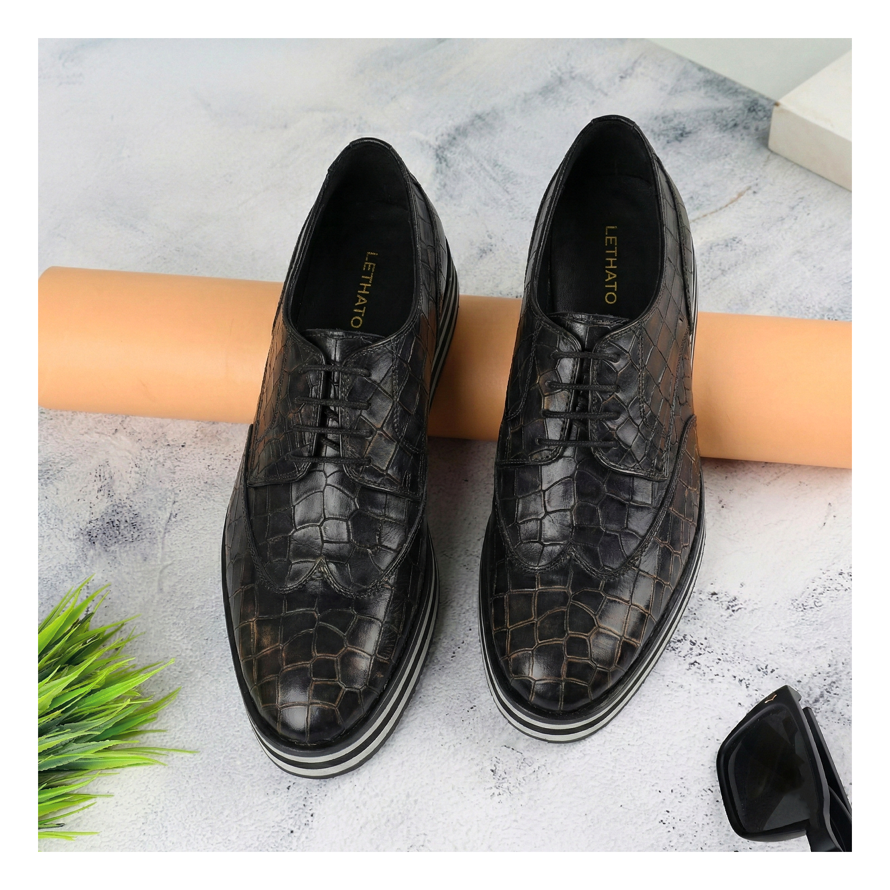 Wingtip Sneakers- Crocs Grey